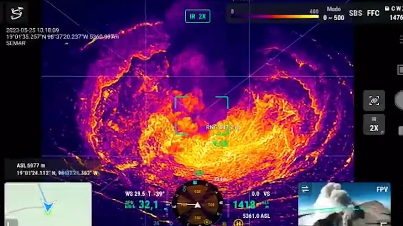 Un dron sobrevuela el cráter del Popocatépetl: así lucen sus entrañas en plena actividad