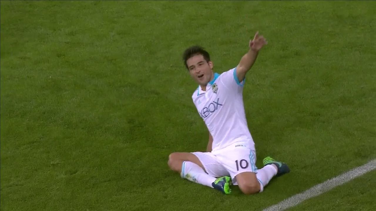 Diez minutos, una zurda de genio y dos goles decretaron el empate entre San José y Sounders FC