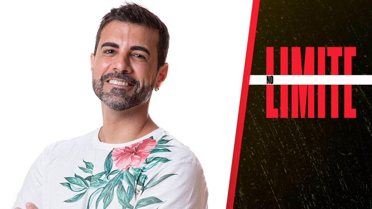 Adriano tem 42 anos e é psiquiatra