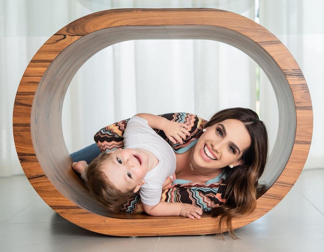 "Gracias por haberme elegido y por darme la oportunidad de amarte y ser tu mamá. Aunque es el trabajo con más sacrificios y nada glamoroso definitivamente es el más satisfactorio y gratificante", así comenzó el texto con el que Andrea Chediak expresó su amor por su hijo Diego, quien este año cumplirá 2 años.