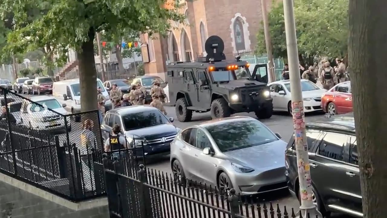 Redada en Jersey City deja 18 detenidos y seis armas incautadas en Greenville