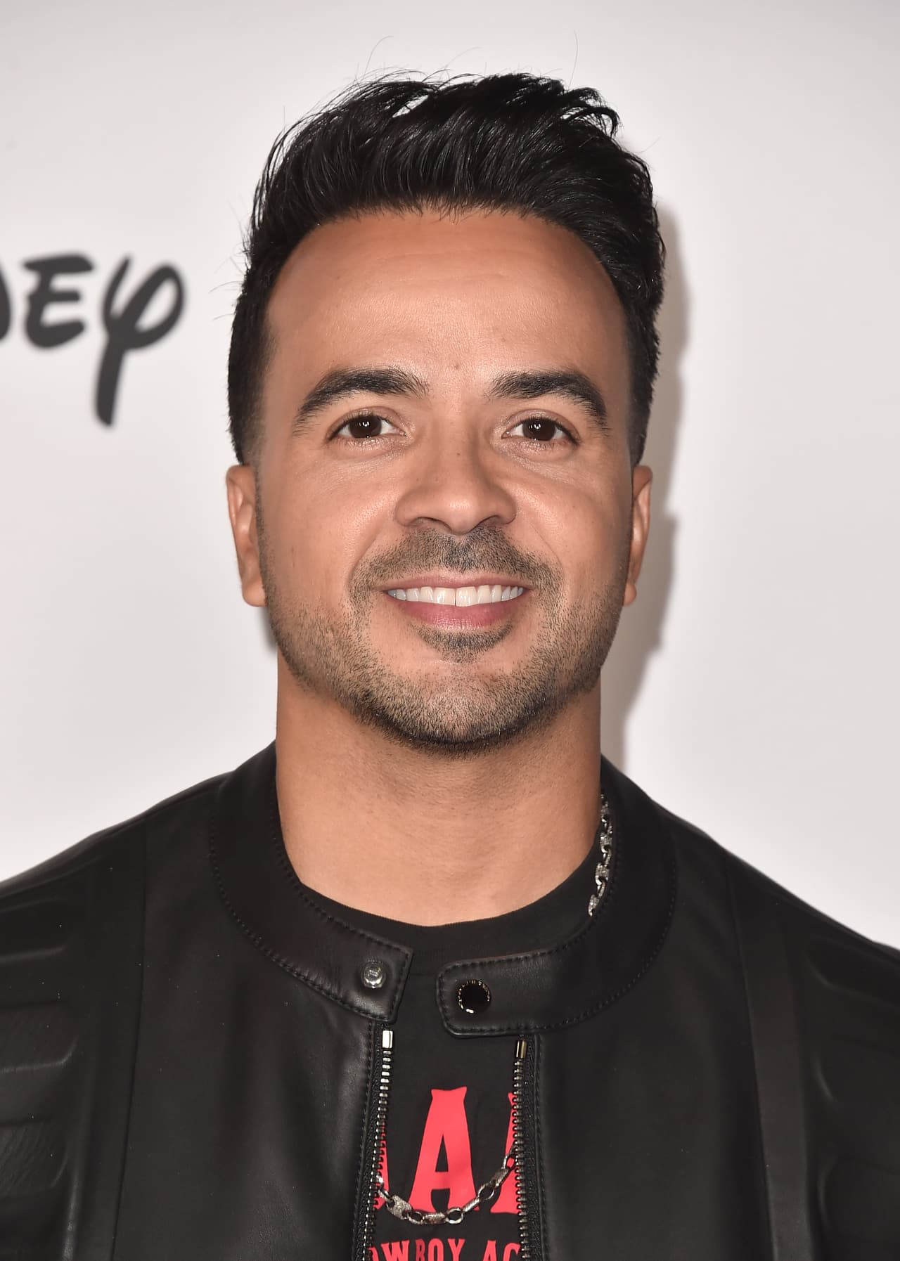 <b>Luis Fonsi</b> es considerado uno de los consentidos de Premios Juventud.