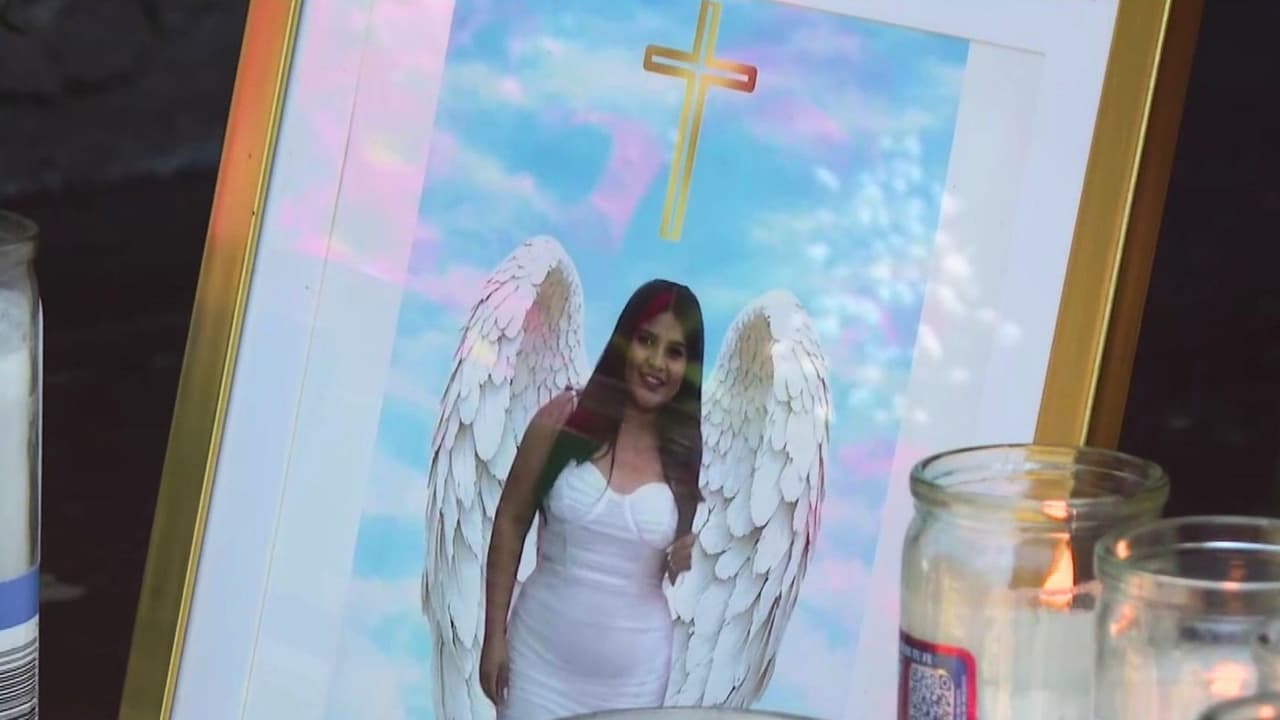 Revelan cargos por asesinato y secuestro de una niña de 5 años; sospechoso sigue prófugo
