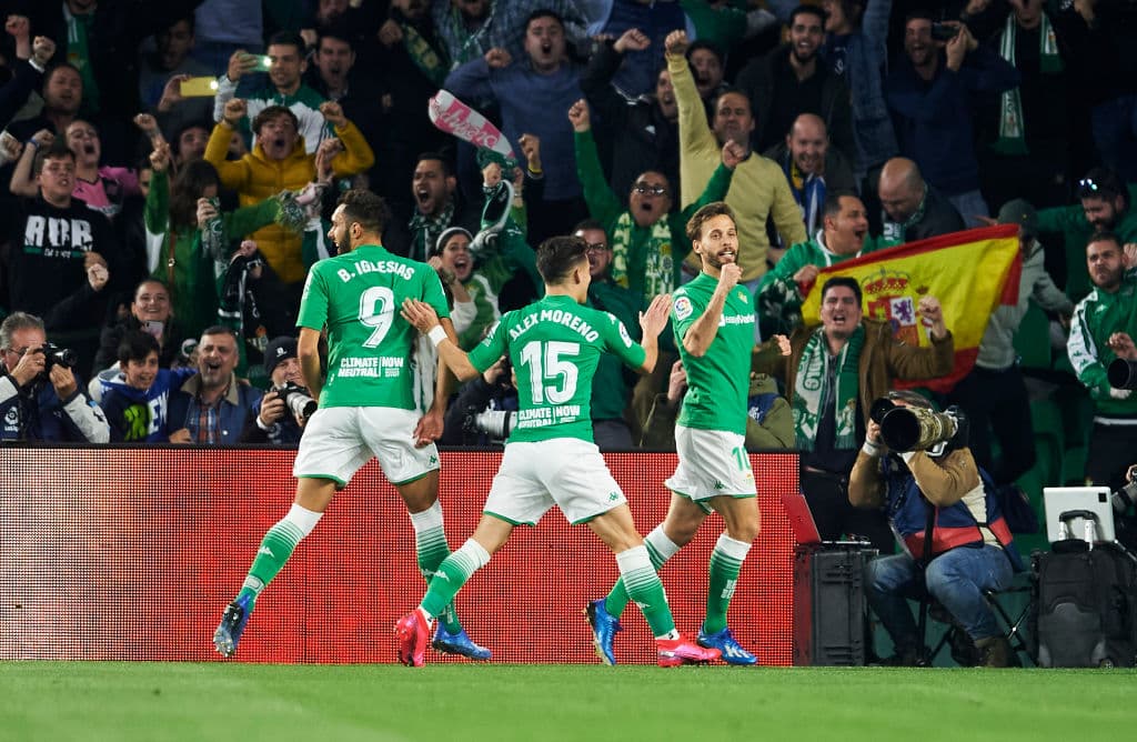 Remontada del Barça 2-3 al Betis con goles de Frenkie De Jong, Busquets y Lenglet; tres asistencias de Lionel Messi.