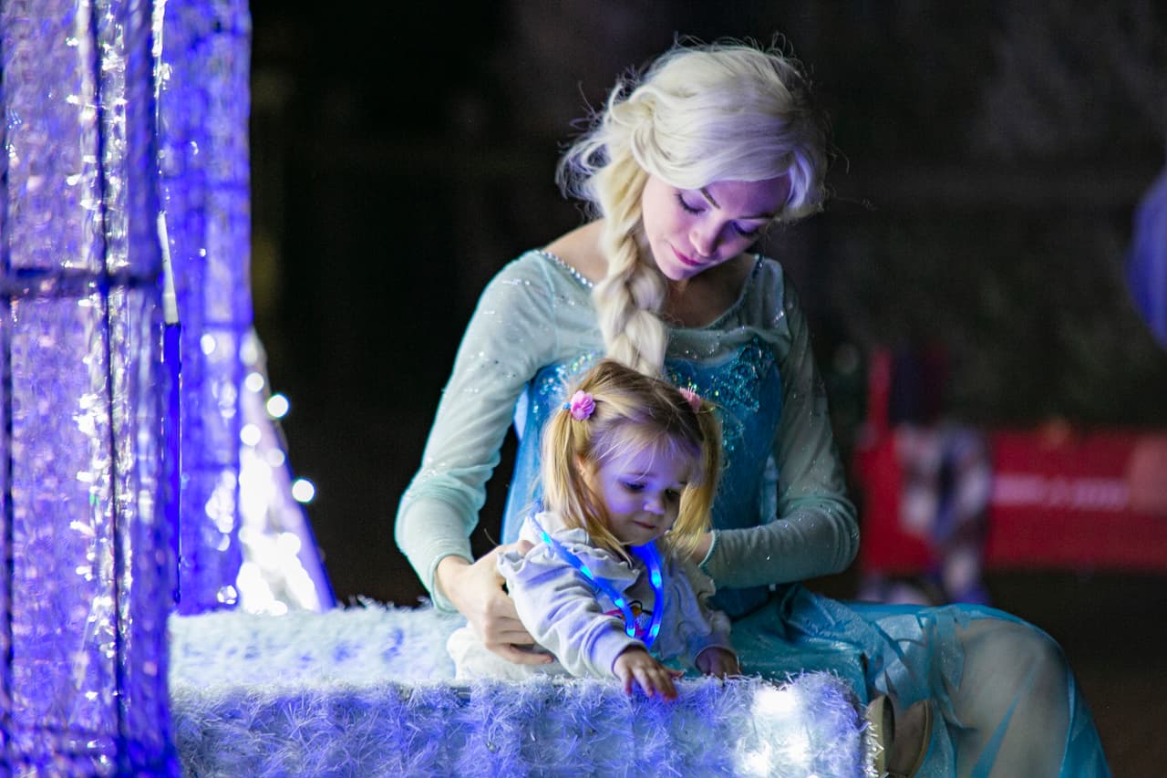 En Winter Wonderland, los asistentes podrán vivir la experiencia de tocar "nieve" y tomarte fotos con los personajes de Frozen.