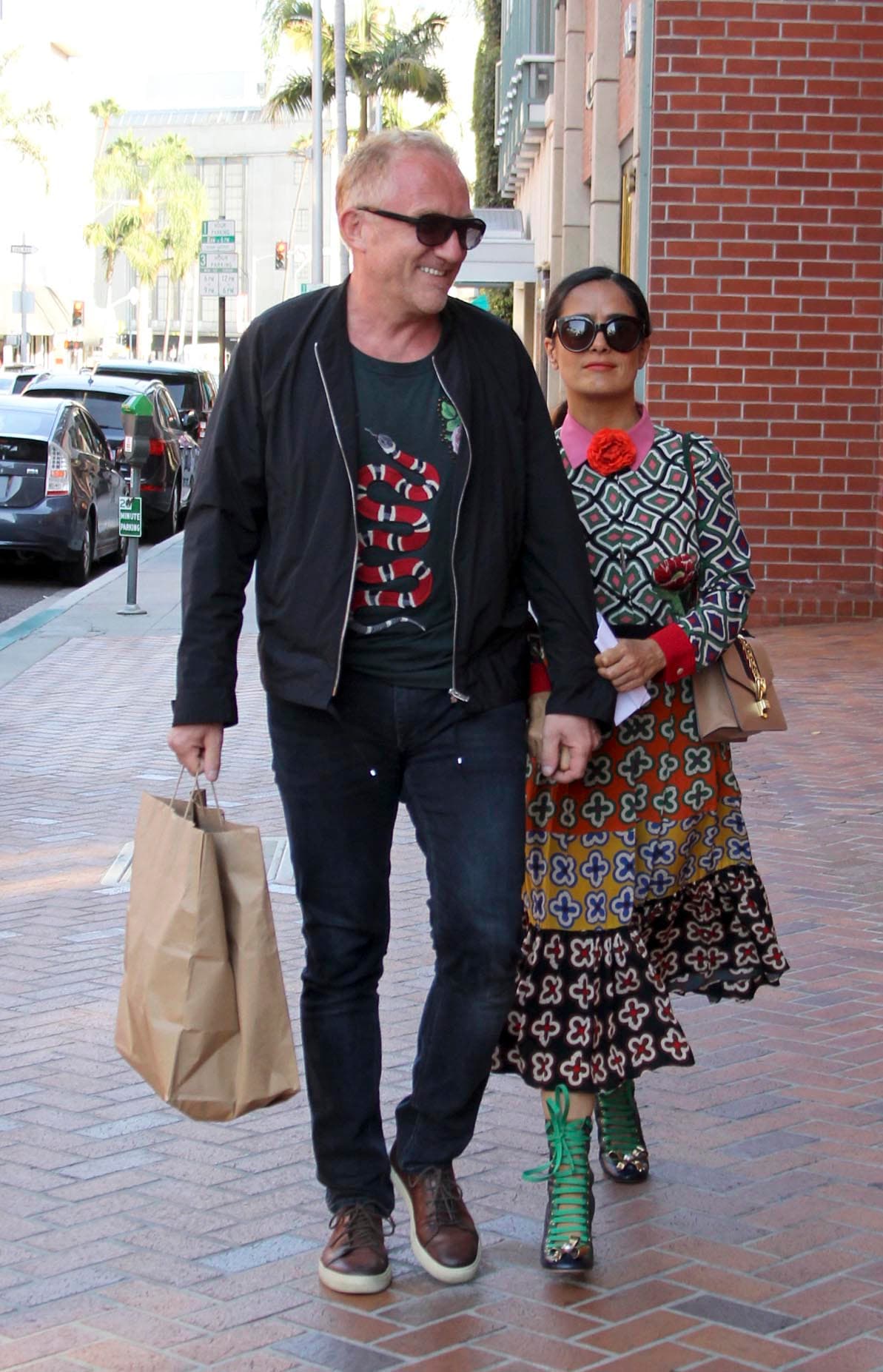 Se nota que siguen muuuy enamorados.