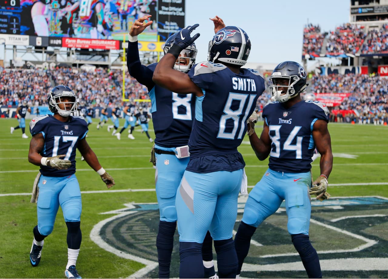 <b>12) Tennessee Titans (5-4)</b>. Pese a tener los uniformes más feos de la NFL, los Titans y su legión deben sentirse muy orgullosos de bajar de su nube a los Pats, los maltrataron y ganaron a toda ley.