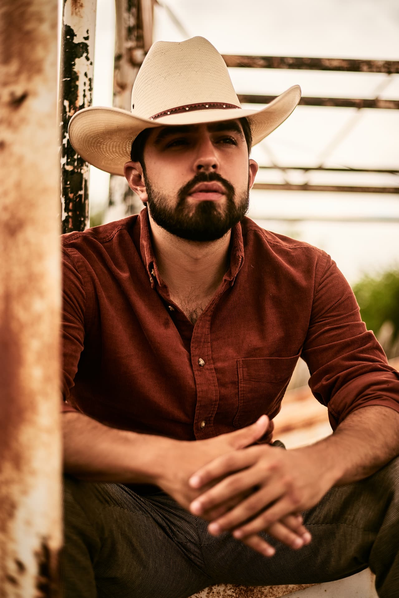 <b>Joss Favela</b>, nominado a Artista del Año - Regional Mexicano y Canción de Año Mariachi/Ranchera, intepretará junto a Jessi Uribe su colaboración para el tema 'El Alumno'.