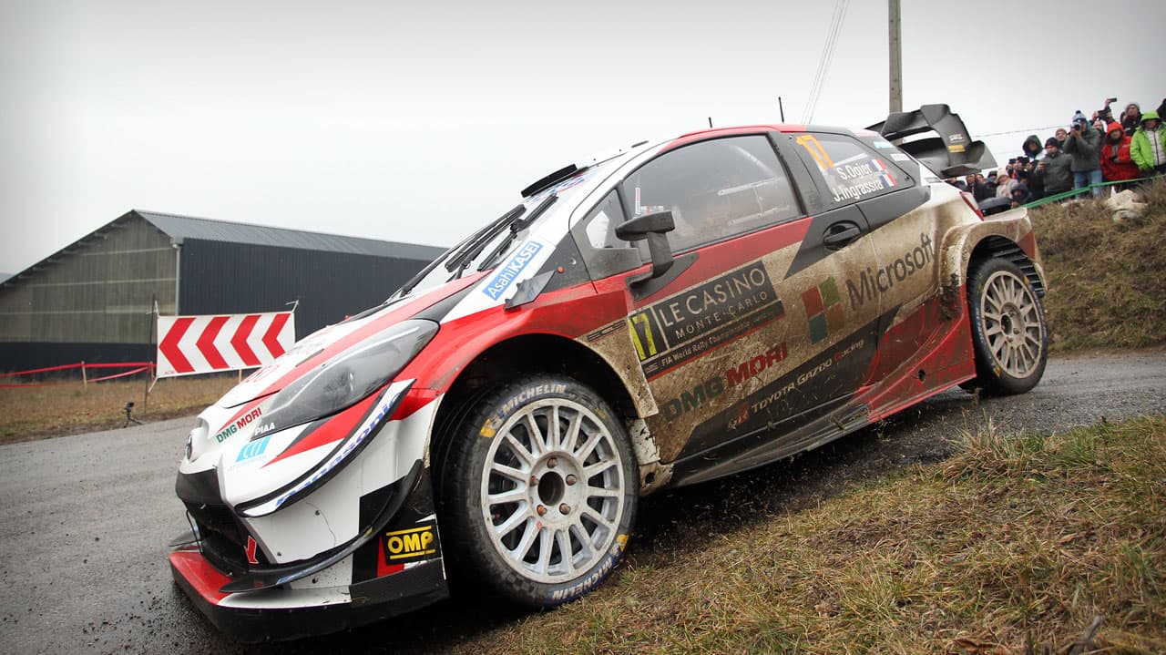 Sebastien Ogier remontó para liderar el Rally de Montecarlo