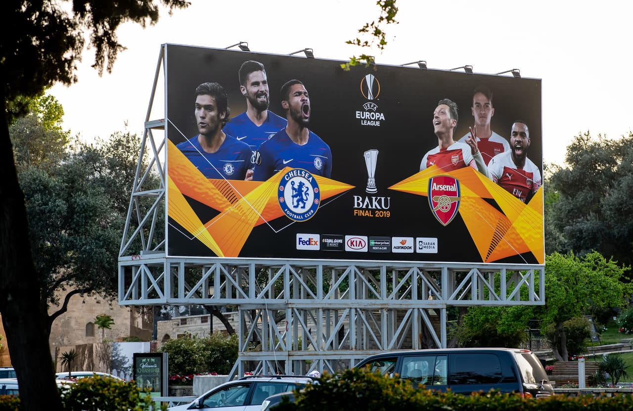 Bakú será la sede de la Final de la Europa League entre Chelsea y Arsenal. La capital de Azerbaiyán, que recibirá el duelo del miércoles 29 de mayo, ofrece espectaculares postales.