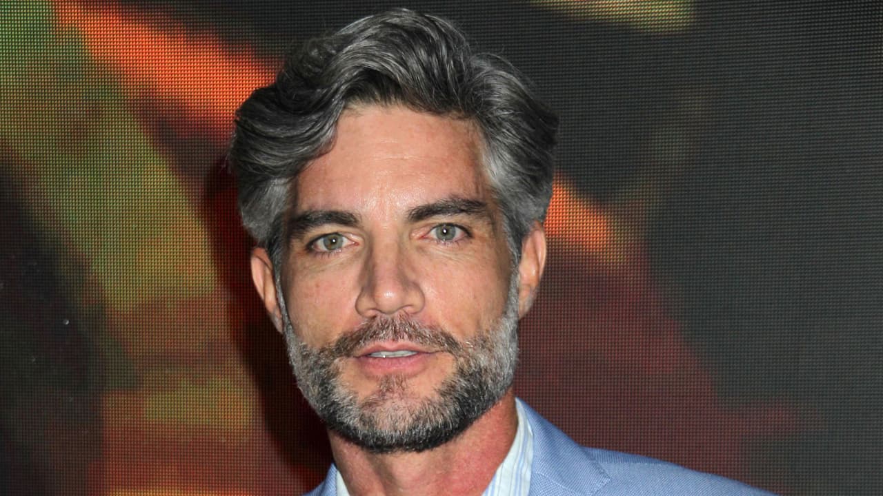 Víctor González interpreta a Antonio Paz