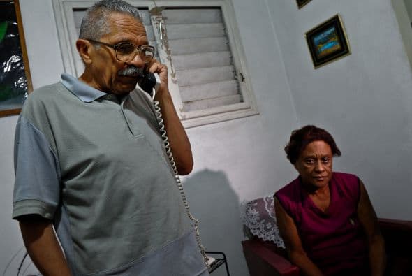 El compromiso inicial eran los 52 que aún quedaban en la cárcel del Grupo de los 75 (condenados en la "Primavera Negra de 2003 y considerados todos prisioneros de conciencia por Amnistía Internacional), pero en octubre el régimen cubano comenzó a extender esas excarcelaciones a presos de otro tipo sin completar esa primera fase.