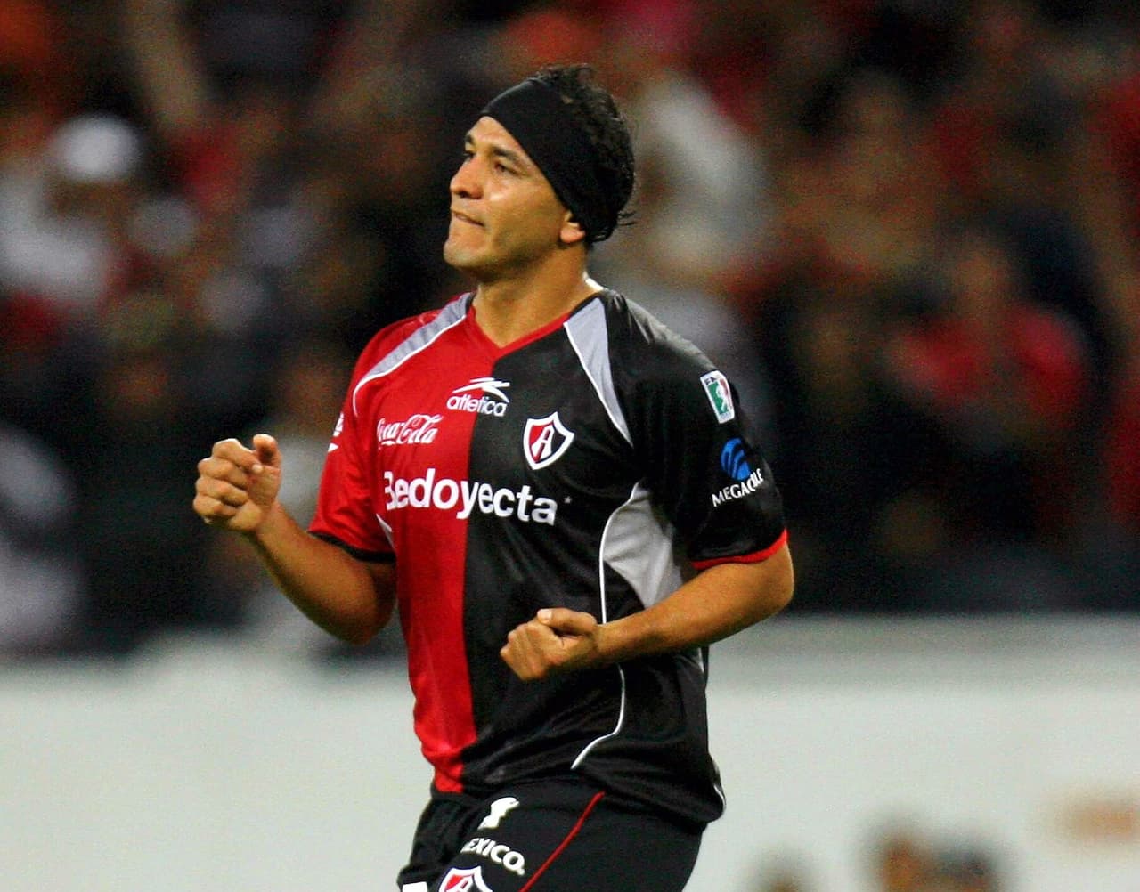 Otro que picó piedra en las divisiones de ascenso en Argentina fue Eduardo Rergis. El defensor tuvo buenos años con Atlante, Chiapas y Atlas, pero al no encontrar cupo en México acabó su carrera en el Instituto de Córdoba, donde jugó 2 años hasta el 2012.