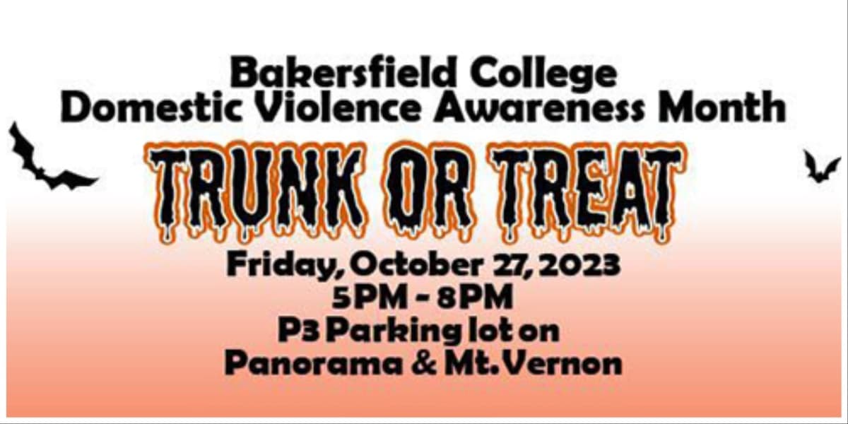 Bakersfield College organizó el evento "Trunk or Trear".