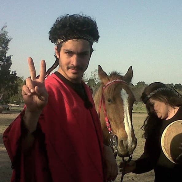 Y es que todos se apoyan en sus respectivas carreras.