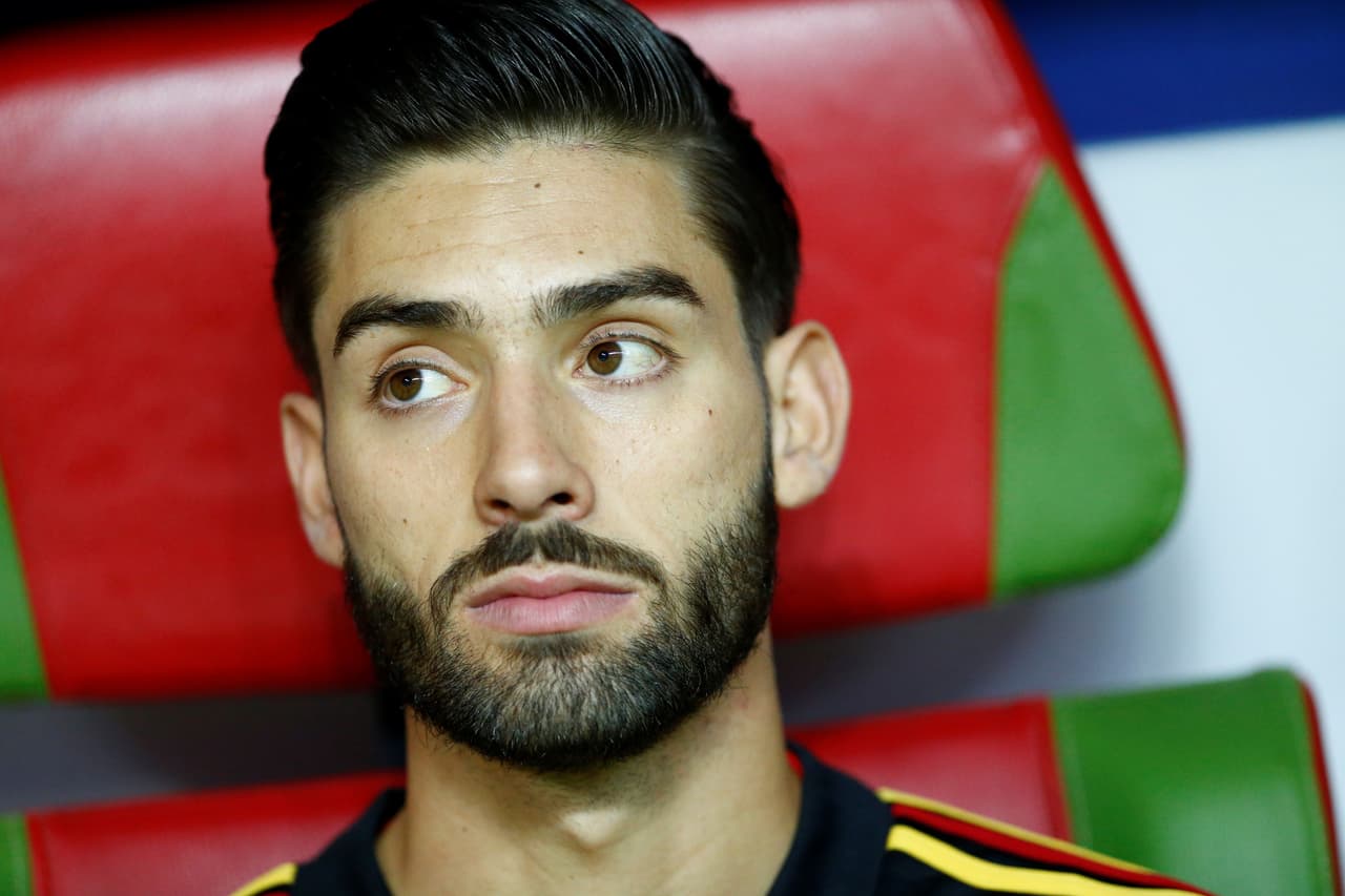 Tras caerse la llegada da Yannick Carrasco al Milan, se dice que el Arsenal estaría intentando conseguir su cesión.