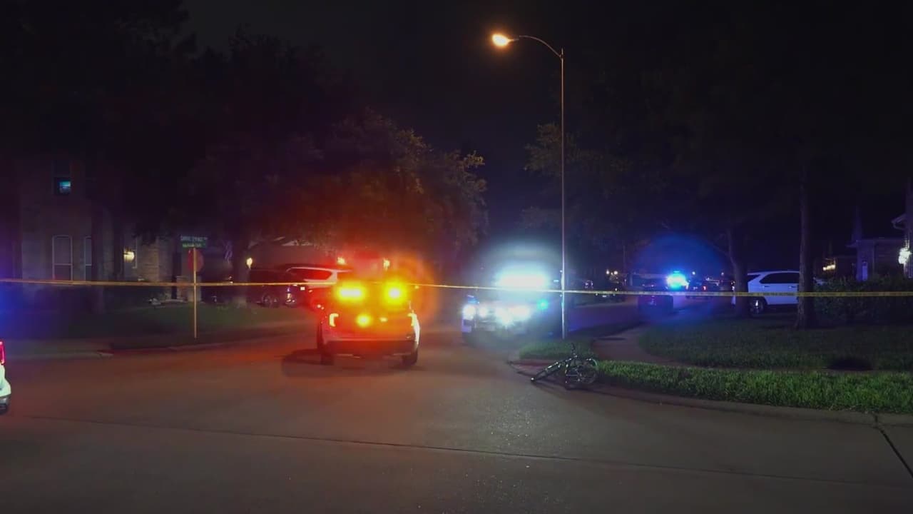 Hombre muere tras tiroteo en fiesta en Katy; sospechoso habría sido parte de una pelea