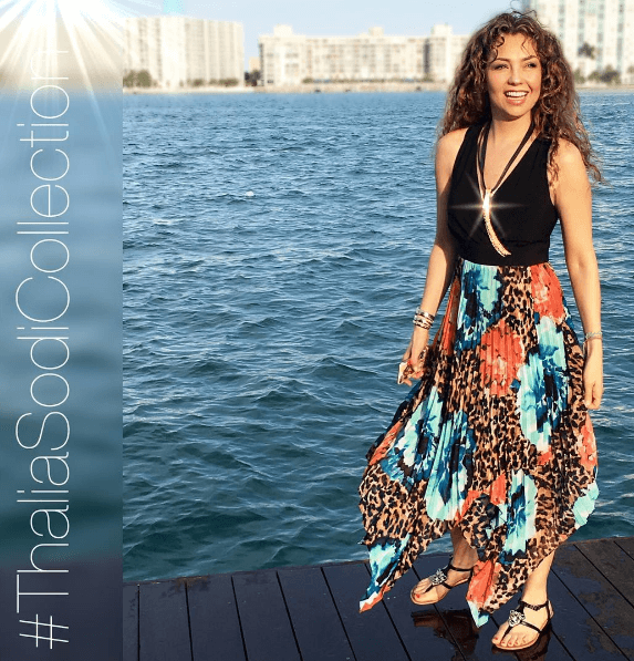 Ella ha usado sus cuentas para promocionar sus nuevos productos.