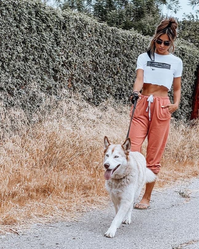 <b>Alejandra Espinoza</b> pidió ayuda de sus seguidores para encontrar a Aquiles, su perro de raza husky siberiano que está perdido en San Diego, California.
<br>