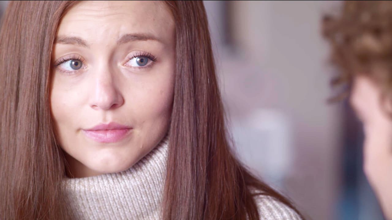 Ella es la más dulce y callada de las trillizas.