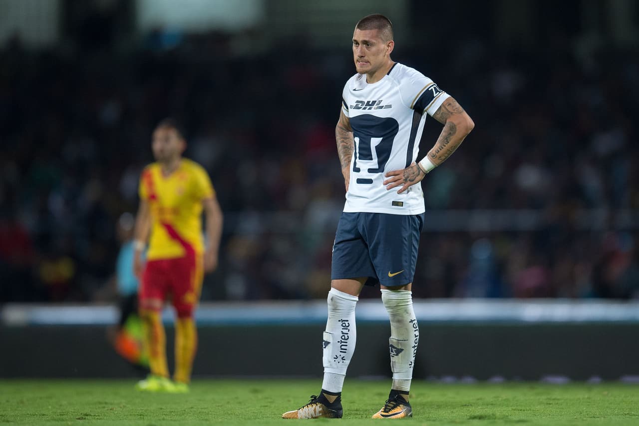 Nicolás Castillo espera la definición de su futuro luego de demostrar que es una máquina de hacer goles y ser ahora el goleador más pretendido por dos grandes como América y Cruz Azul.