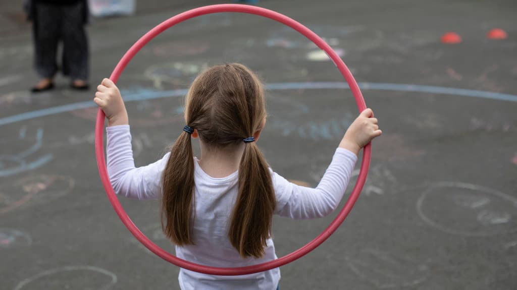 Capturan a mujer acusada de intentar secuestrar a una niña de 6 años en Daytona Beach