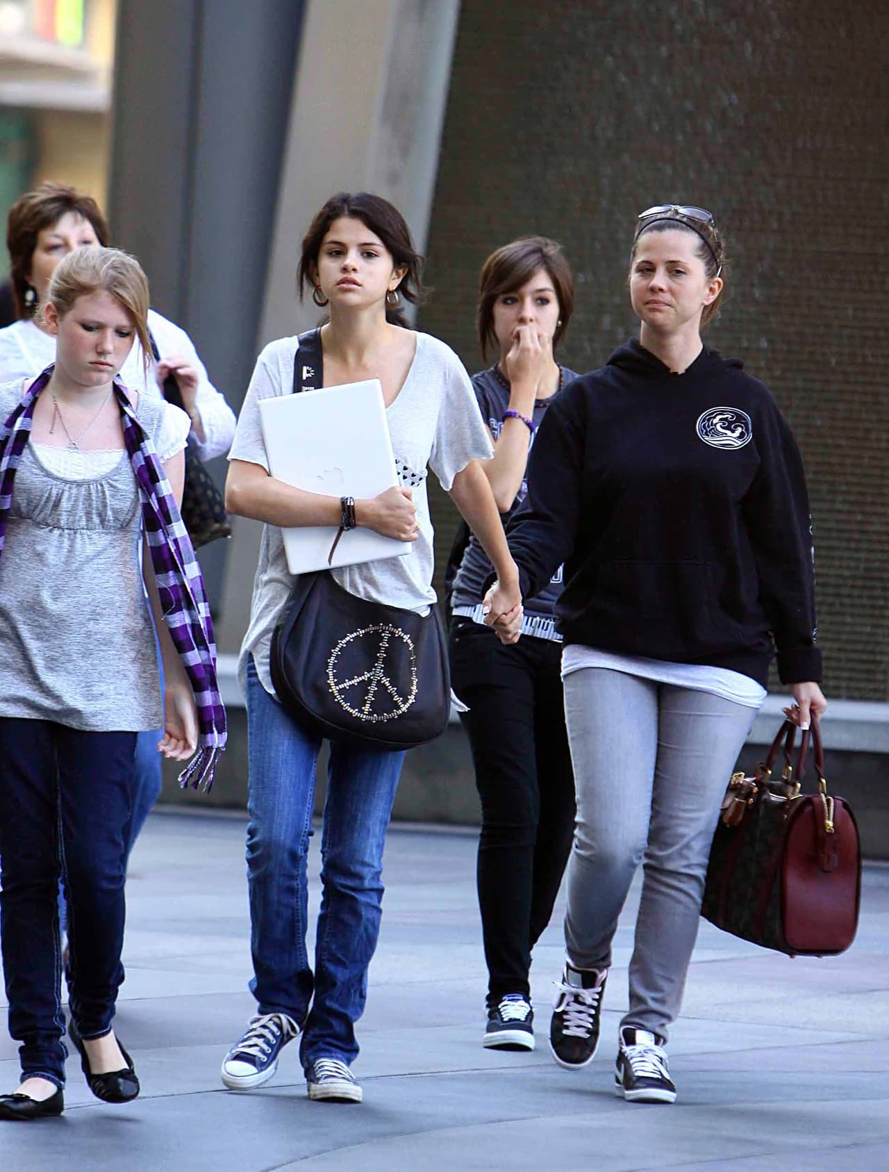 Se han filtrado además comentarios de familiares de Selena expresando su disgusto acerca de la reconciliación de ella con Justin.