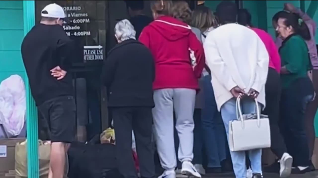 Cubanos de la bahía de Tampa reaccionan a negociaciones entre Cuba y EEUU y piden aliviar el sufrimiento