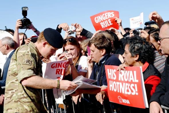 ¡Ah cómo lo siguen esos letreritos!