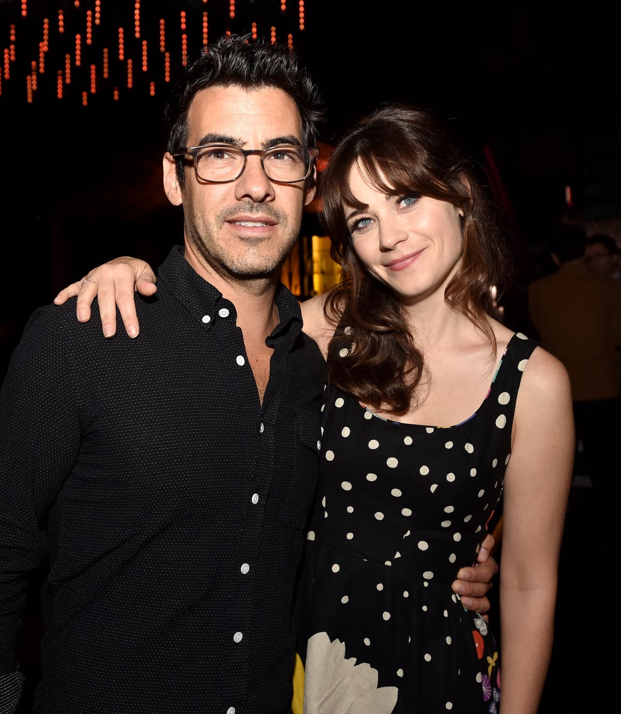 De acuerdo con 
<a href="https://www.tmz.com/2019/10/22/zooey-deschanel-husband-files-divorce/" target="_blank">TMZ</a>, Jacob presentó el martes los documentos de divorcio citando “diferencias irreconciliables” como el motivo de la separación.