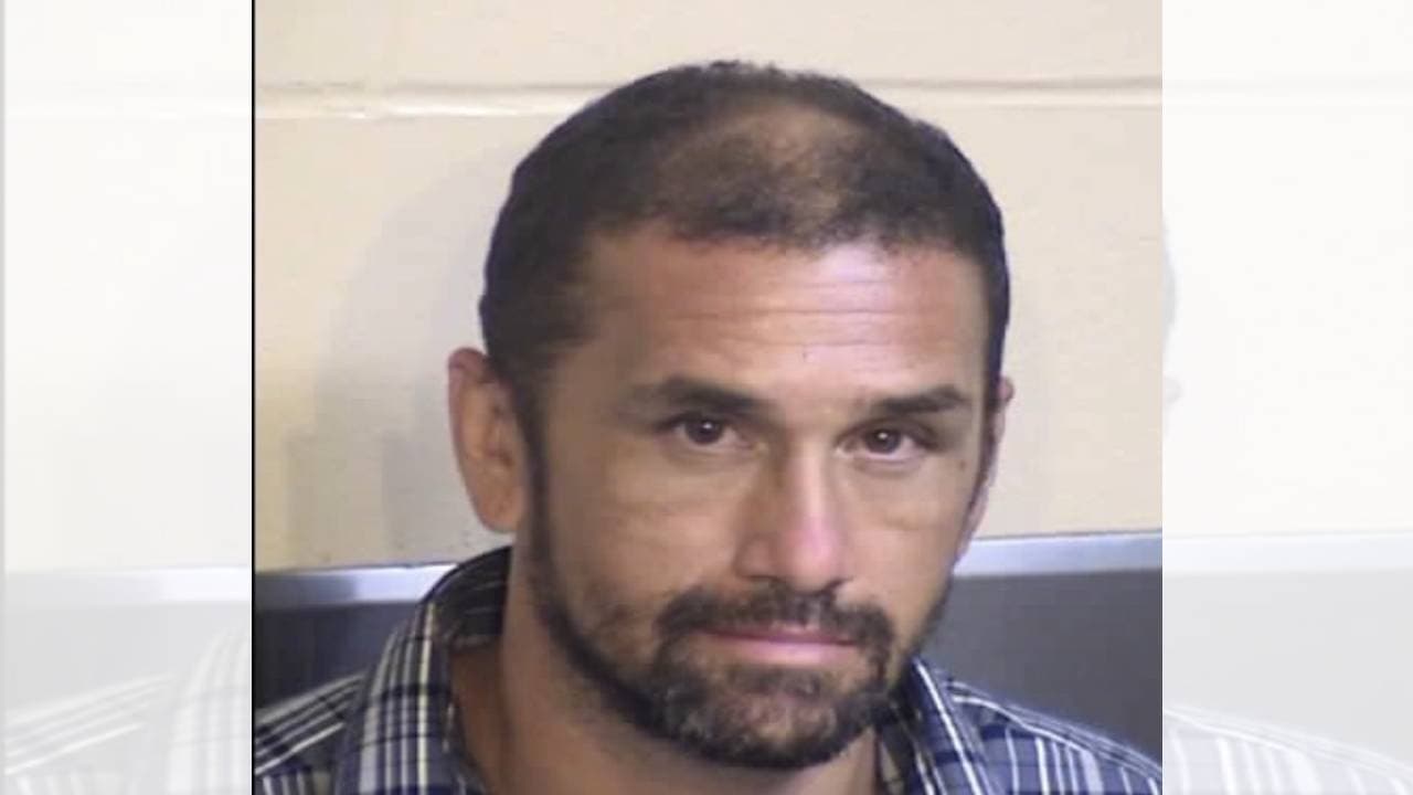 Lo arrestan y liberan tres veces en 6 semanas debido a la medida 'fianza cero' que rige en California