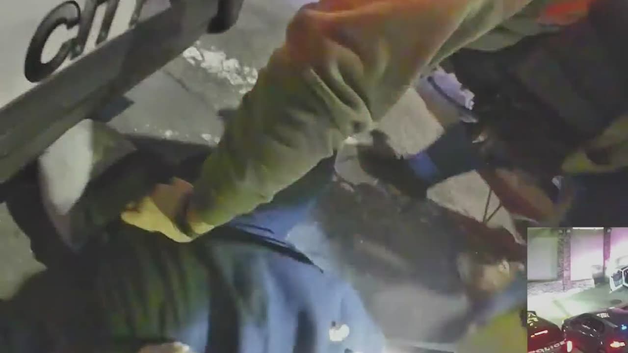 Policía de Yonkers enfrenta cargos por presunto abuso de fuerza durante arresto