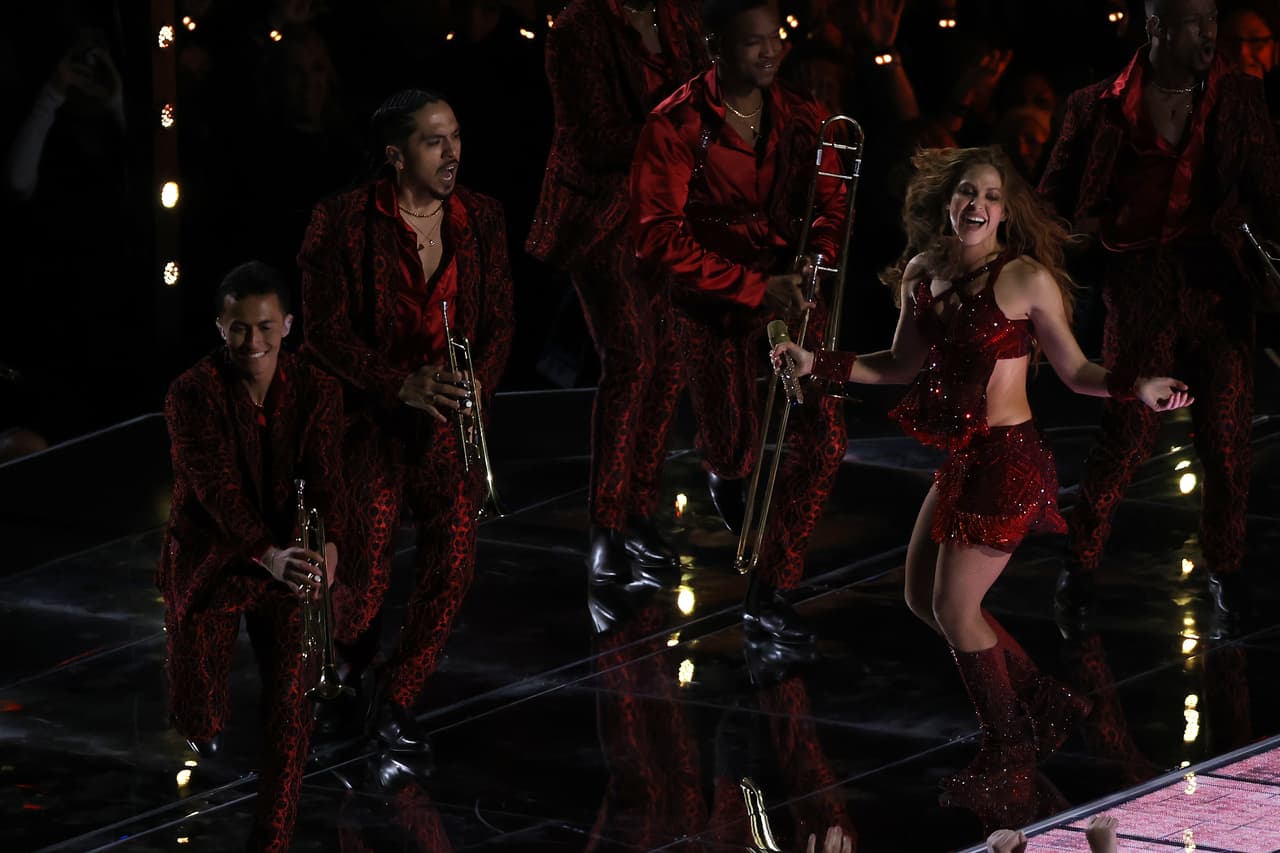 La mamá de Milan y Sasha Piqué, se movió con soltura en la tarima, a pesar de que hace cerca de un año que culminó su gira El Dorado.