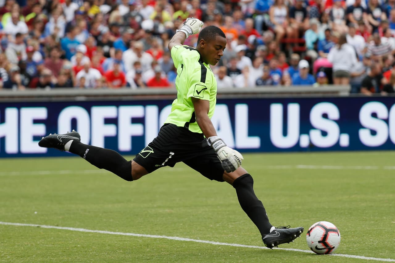 Oficial: Wuilker Faríñez, portero de Venezuela, llega al Lens