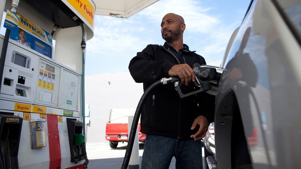 Gasolina, marihuana y armas: estos son los temas centrales de las leyes que entraron en vigor en California