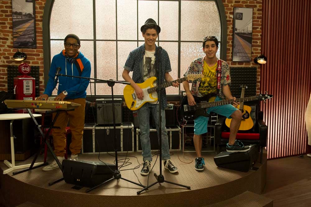 Bo, JP y Robbie consquistarán tus sentidos como 'The Avatars'.