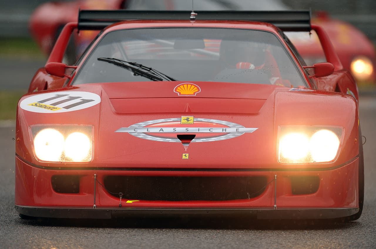 Solo se construyeron 10 unidades de esta edición especial, la cual traía el mismo motor V8 twin-turbo pero con algunas modificaciones que conseguían aumentar su potencia hasta 691hp y alcanzar una velocidad máxima de 228 mph (367 km/h).