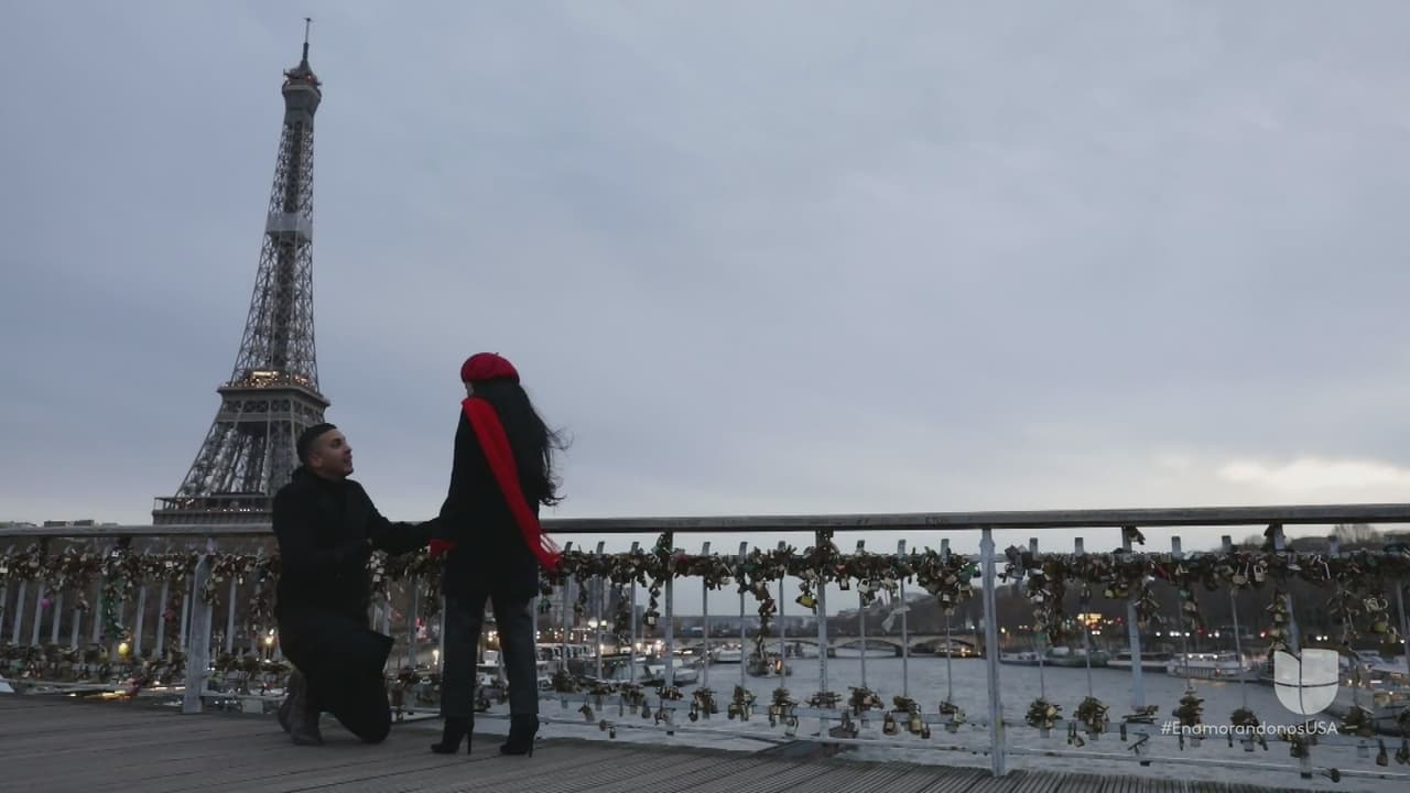 John aprovechó para dar el gran paso de proponerle matrimonio a su amada Dolly y lo hizo de rodillas, como todo un caballero.