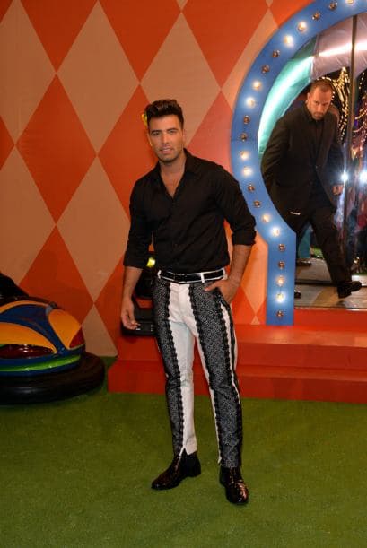 Los extravagantes en Premios Juventud