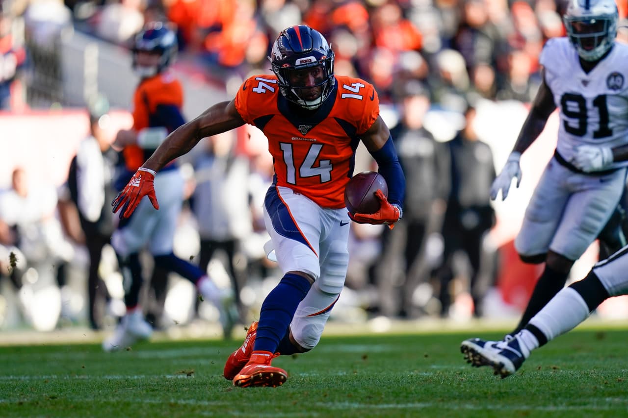 <b>Courtland Sutton | WR | Denver Broncos</b>
<br>
<b>- Edad: 24 años</b>
<br>- El futuro en el receptor parece brillante con A.J. Brown, D.J. Moore, Terry McLaurin y D.K. Metcalf en la mezcla. - - Sutton parece darle otra dimensión a la ofensiva de Denver que de repente parece picante.
<br>- La temporada pasada acumuló 1,112 yardas y seis touchdowns en 72 capturas.