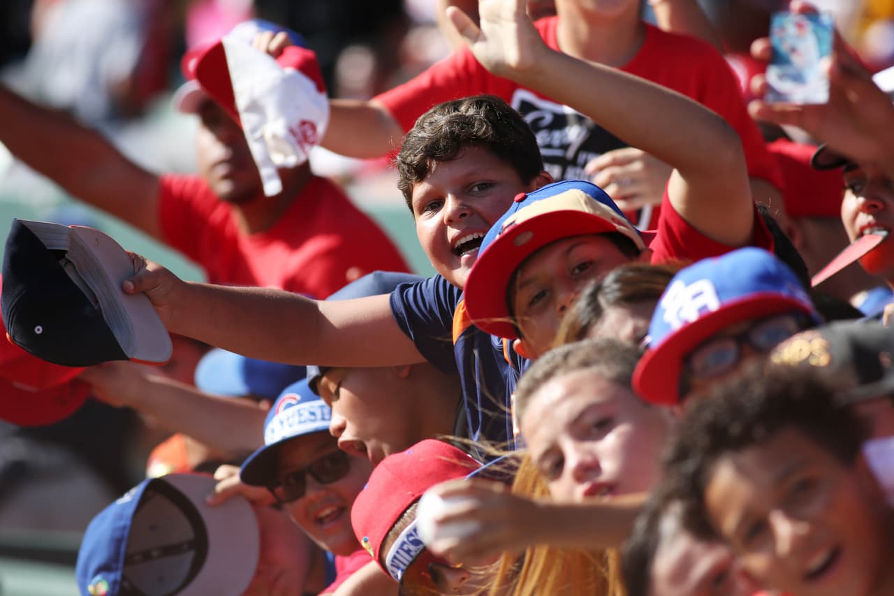 “Continuar levantando fondos para los damnificados de Huracán María en Puerto Rico es una de mis mayores prioridades, por eso fue que mi esposa Wanda y este servidor creamos la Fundación 4 para ayudar a nuestro pueblo en momentos de gran necesidad”, dijo Yadier Molina sobre la iniciativa de recolección de ayuda.