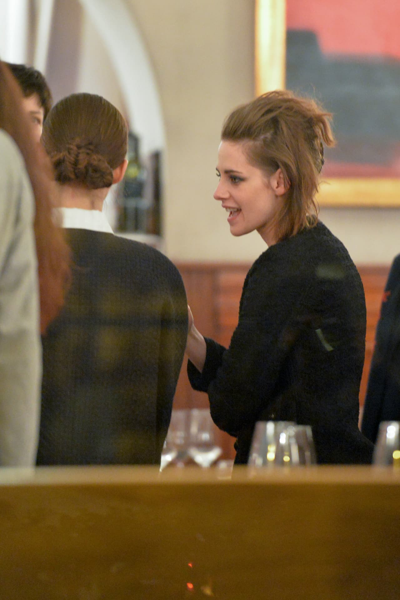 Los fotógrafos de Roma captaron a Kristen Stewart muy animada.