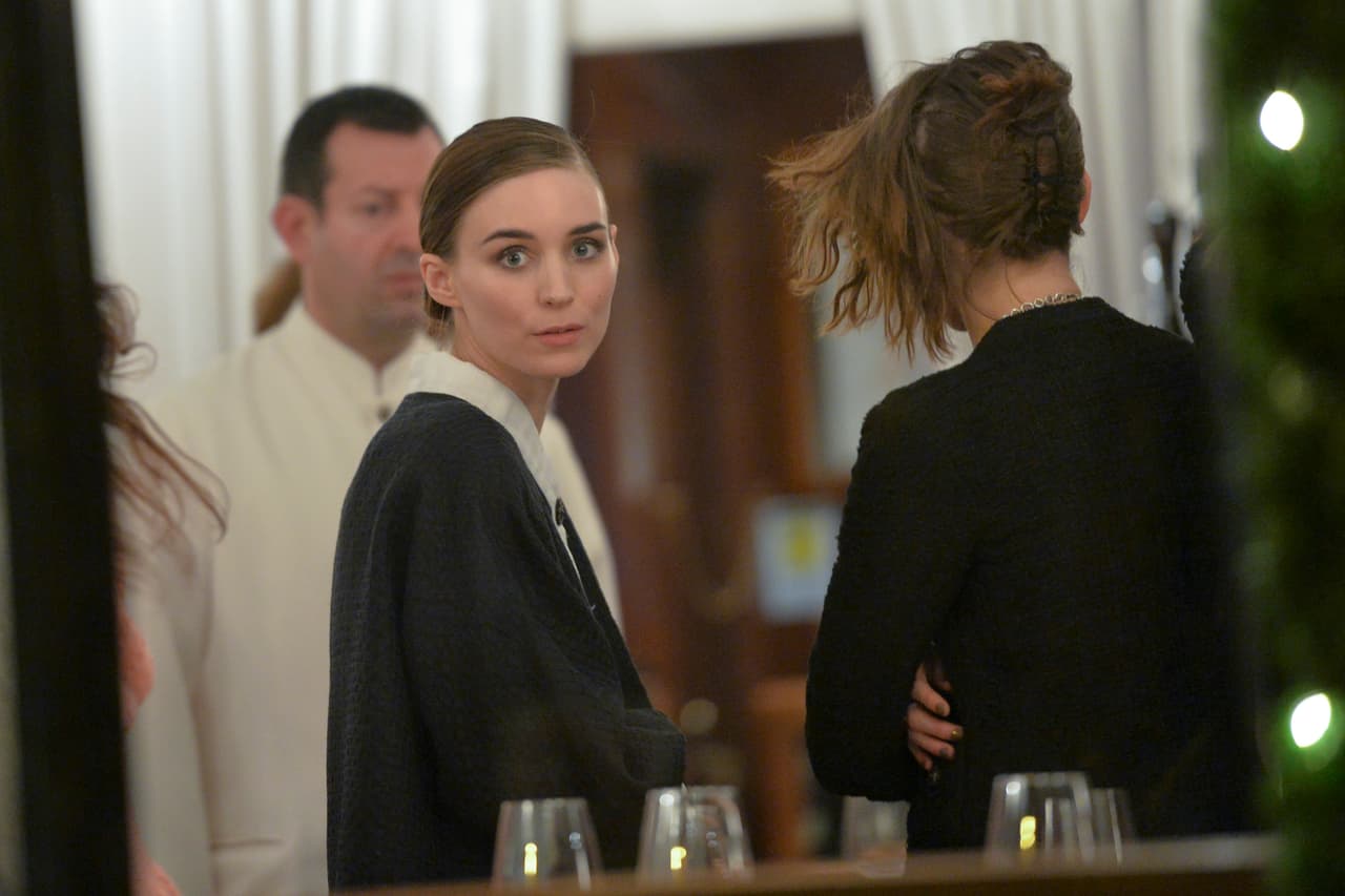 Las famosas se dejaron ver muy juntitas.