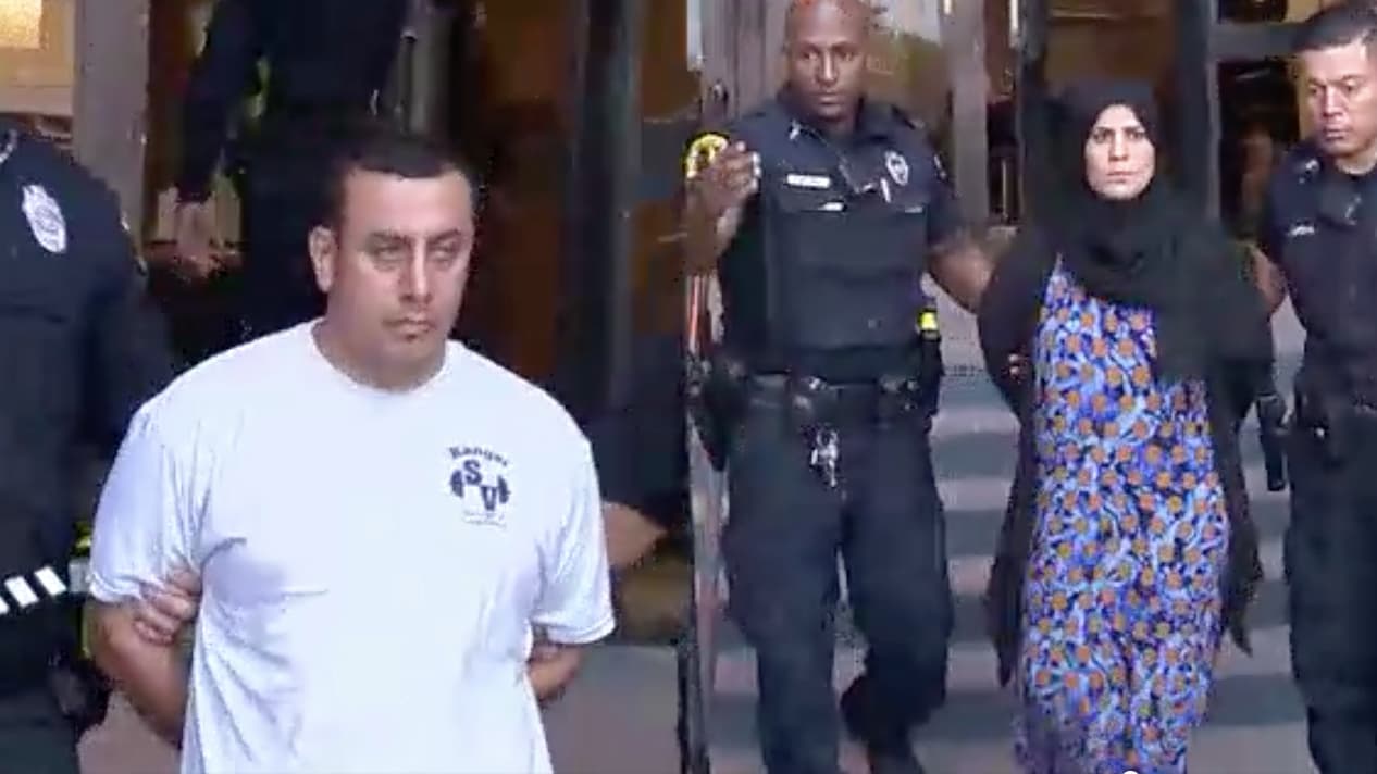 Quemaduras, golpes e intentos de estrangulación: los castigos de una familia a su hija para forzarla a casarse