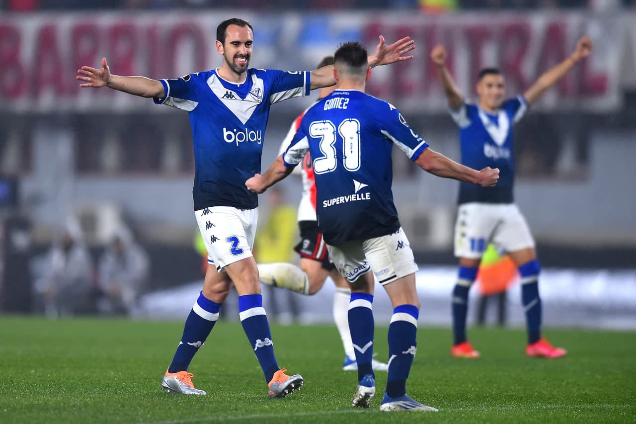 River Plate fue eliminado tras empatar 0-0 ante Vélez en el Estadio Monumental y perder la ida de los Octavos de Final por 1-0.
