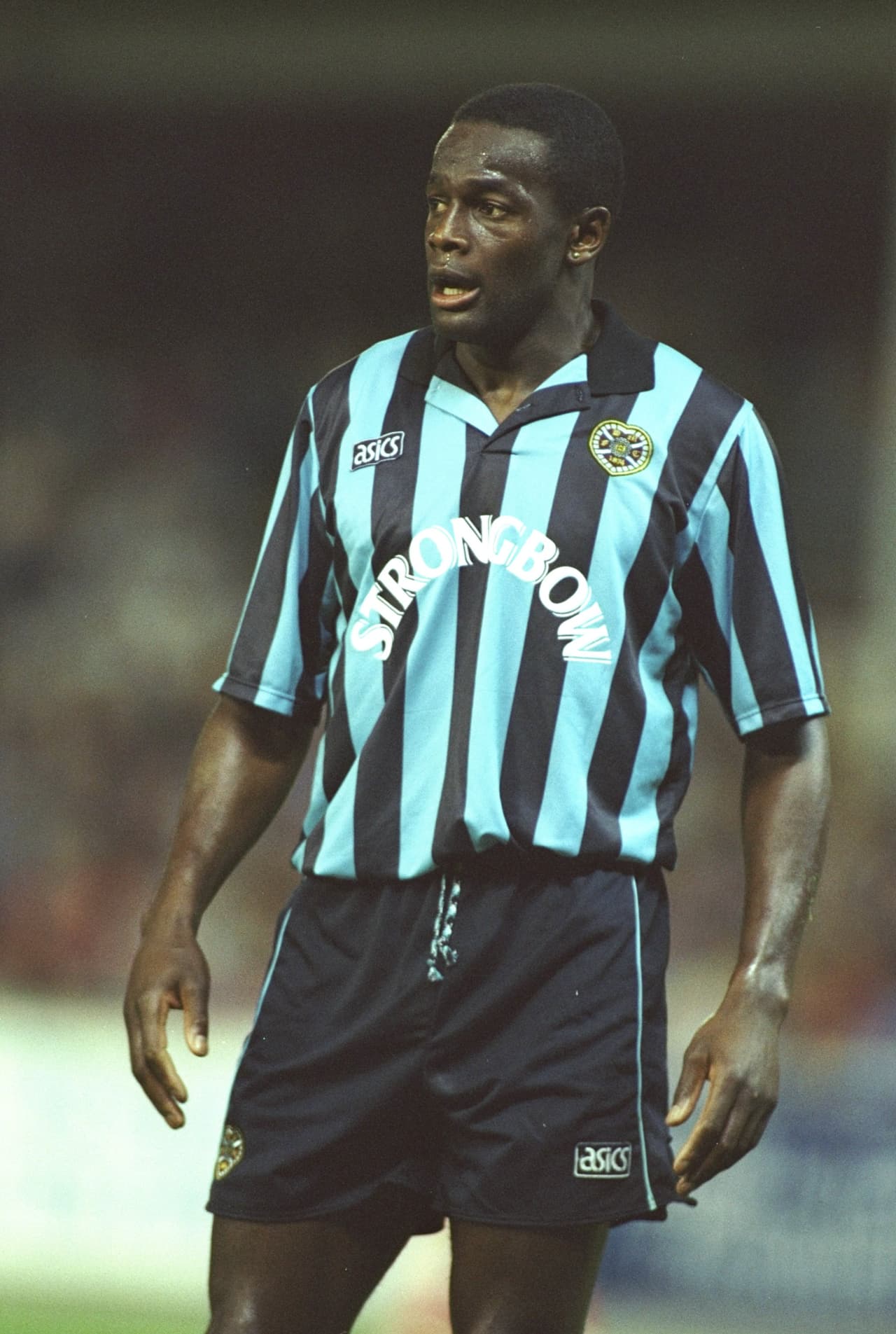 Ya en Escocia con el Heart of Midlothian, Justin Fashanu cambió su vida pública.