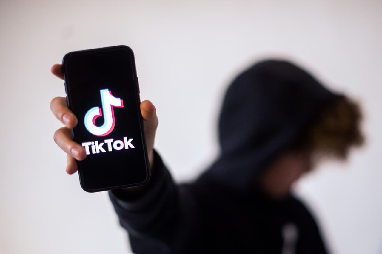 Reto de TikTok de “abofetear a un maestro” preocupa a la Asociación de Maestros de California