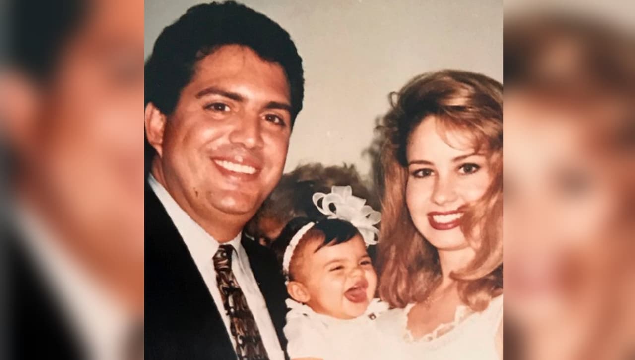 Myrka Dellanos aún no puede aceptar la muerte de su primer esposo, el papá de Alexa