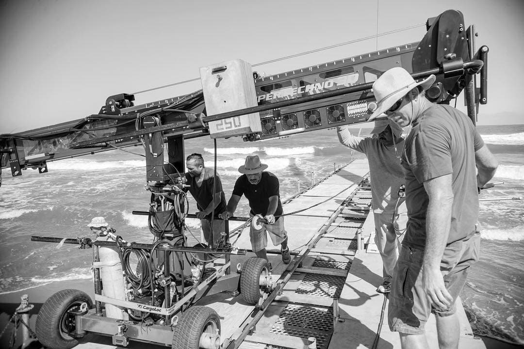 Para la AMACC, el Ariel es la máxima distinción otorgada a los mejores trabajos cinematográficos mexicanos en el orden artístico, técnico y científico.