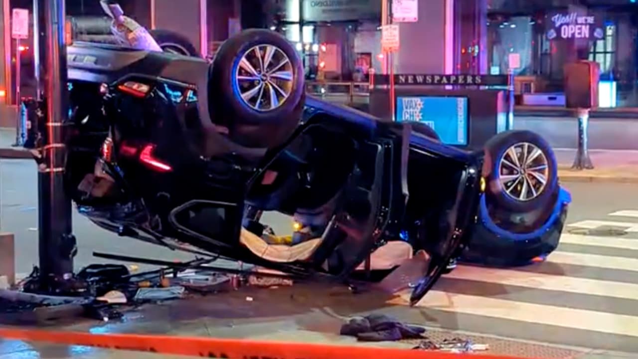 Tres personas resultan heridas tras choque en el Loop